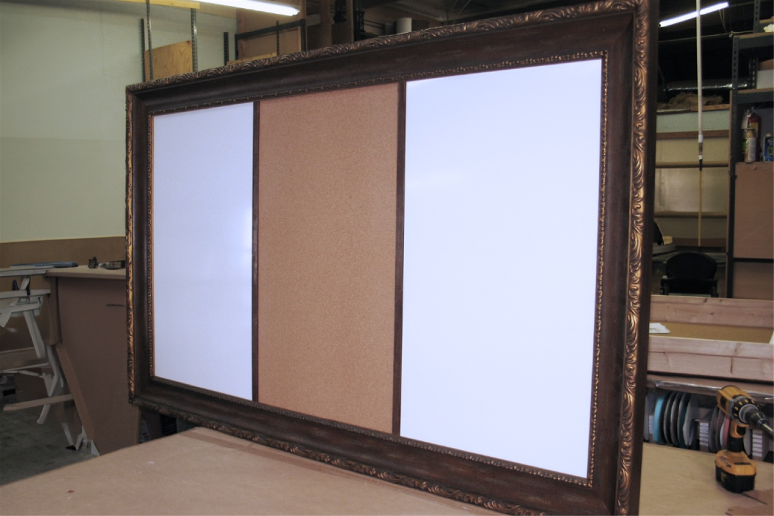 The intricate detailing on the frame makes it a perfect choice for classic or vintage-inspired spaces.